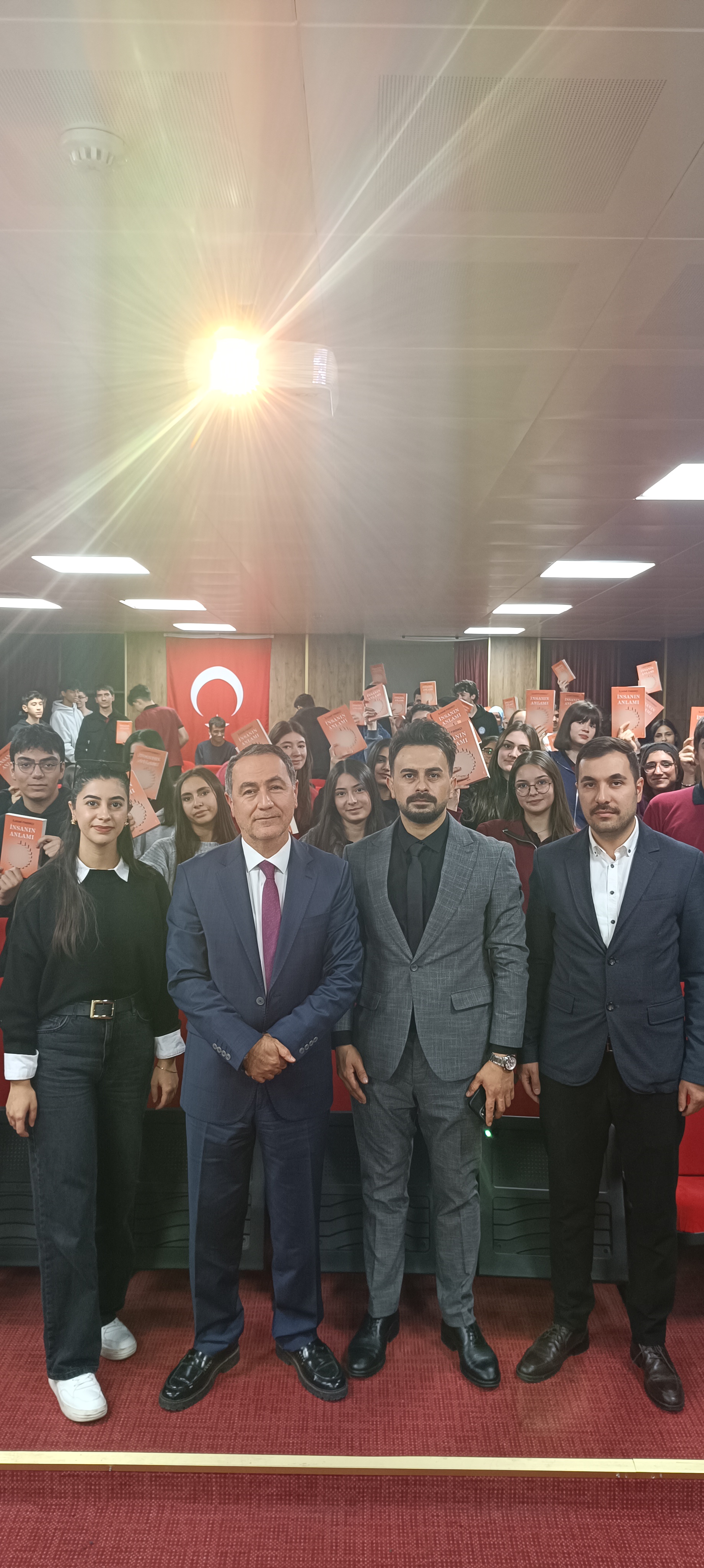 LİSE SÖYLEŞİ VE İMZA